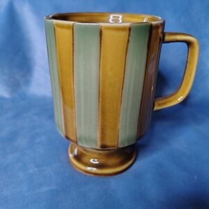 Vintage 1970s Fluted Pedestal Ceramic 8oz Mug Olive Green with Vertical Stripes